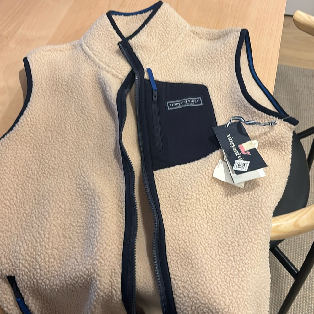 Vineyard vines boys Sherpa Vest